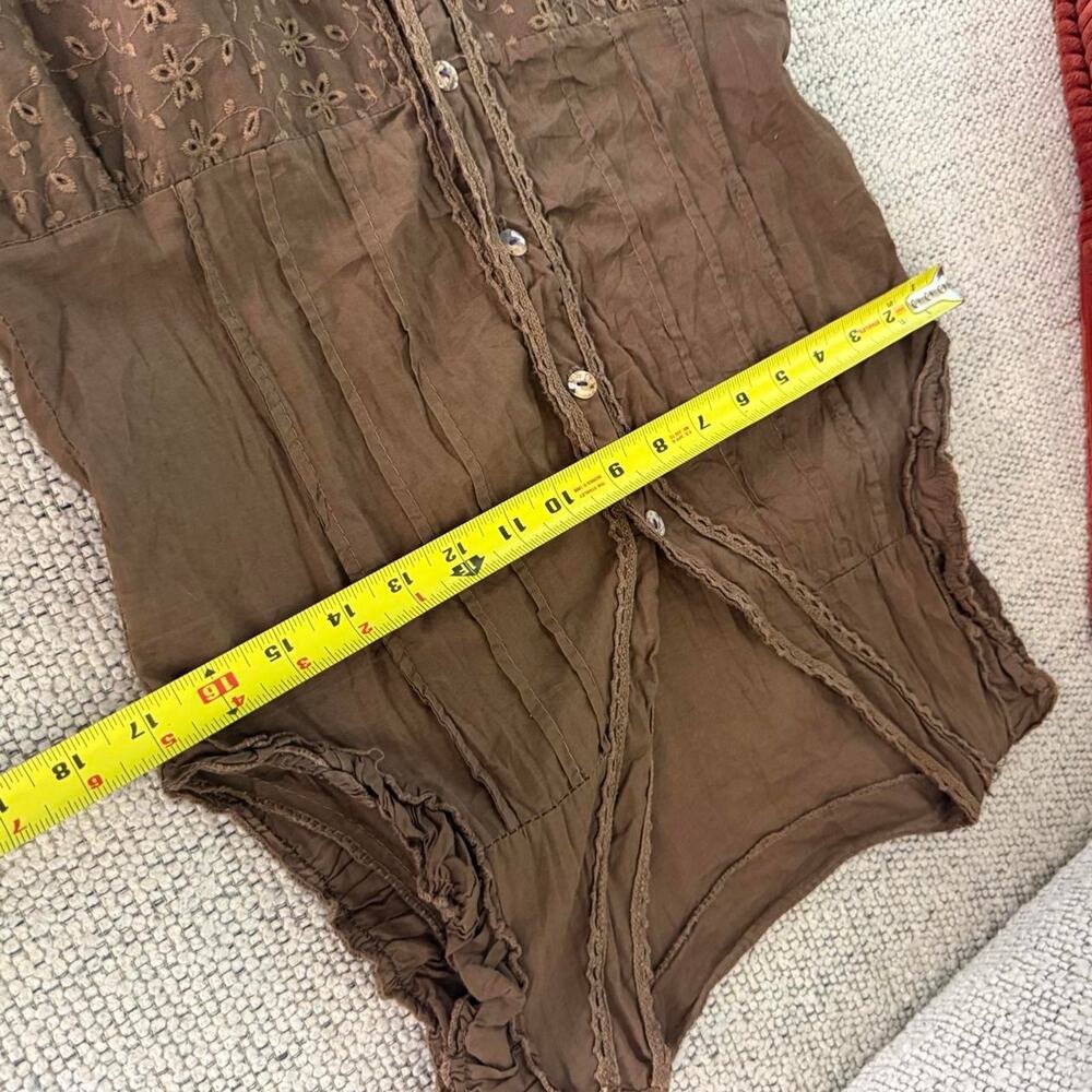 Brown boho short sleeve tiered dress eyelets - fits like S - Picture 6 of 7